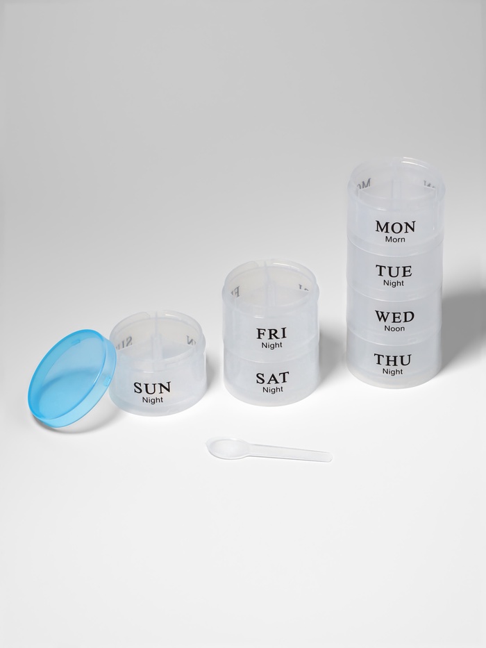 Таблетница - органайзер «Пирамида», утро/день/вечер, d=19.5×5 см, 7 контейнеров по 3 секции, голубая