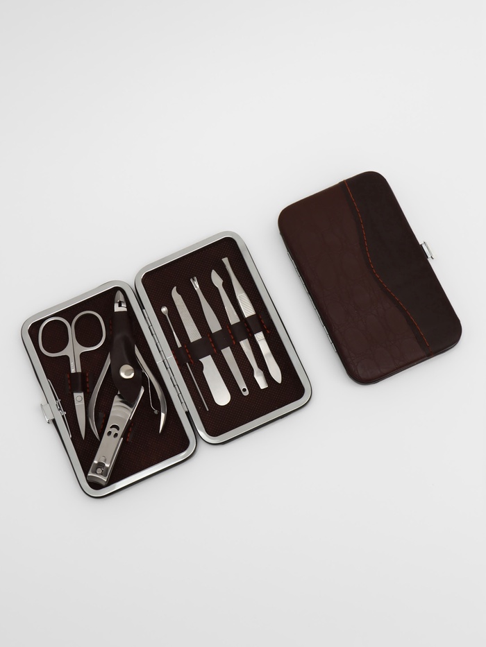 Набор маникюрный, 8 предметов, в футляре, коричневый