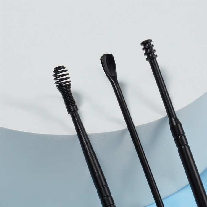 Набор для чистки ушей, 3 предмета, d=1.2×10 см, в футляре, чёрный