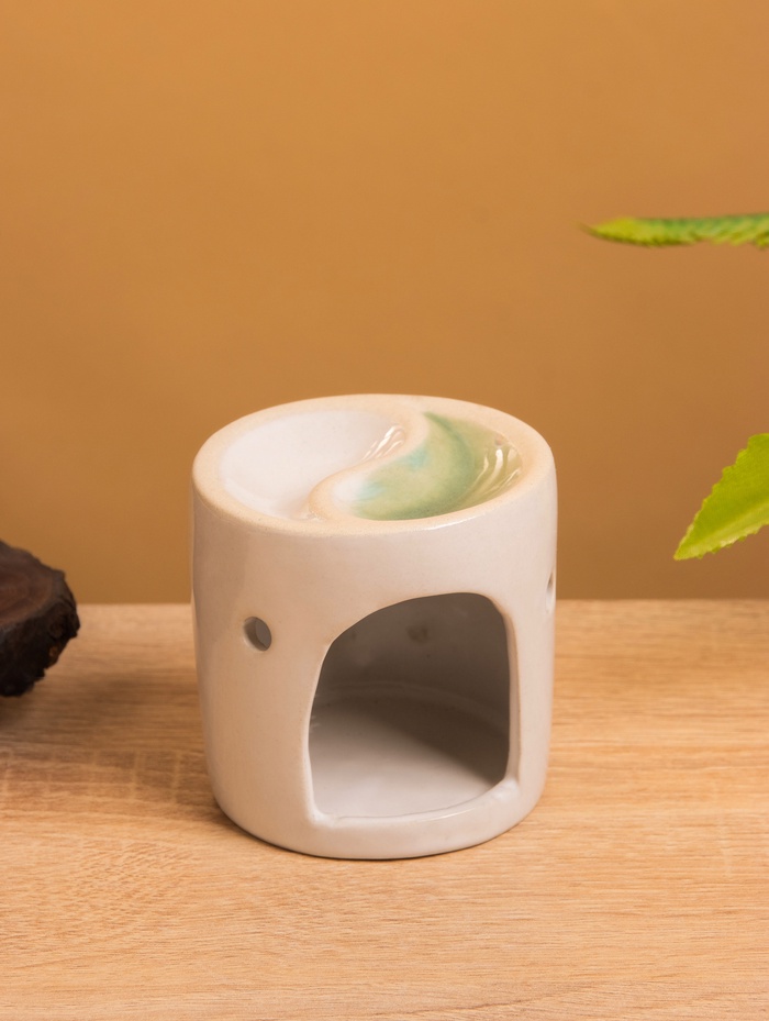 Аромалампа, 6.5×6.5×7 см, керамика, молочная с зелёным