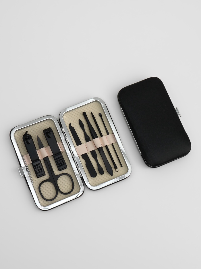 Набор маникюрный Black, 8 предметов, в футляре, чёрный