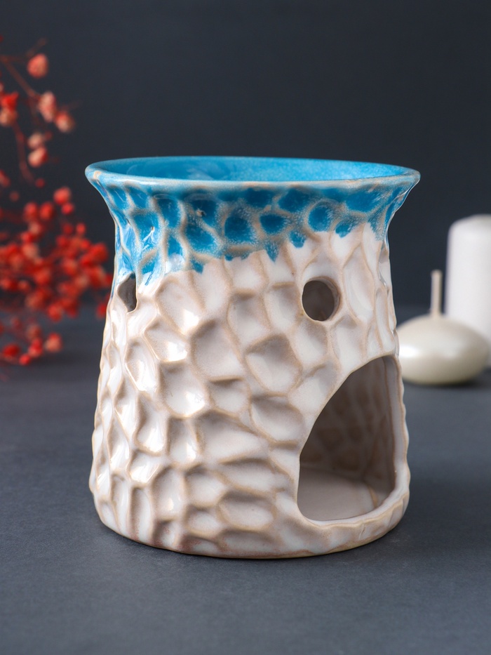 Аромалампа для эфирных масел «Узорчатая абстракция», керамика, синий, 8.5×8.5×9.5 см