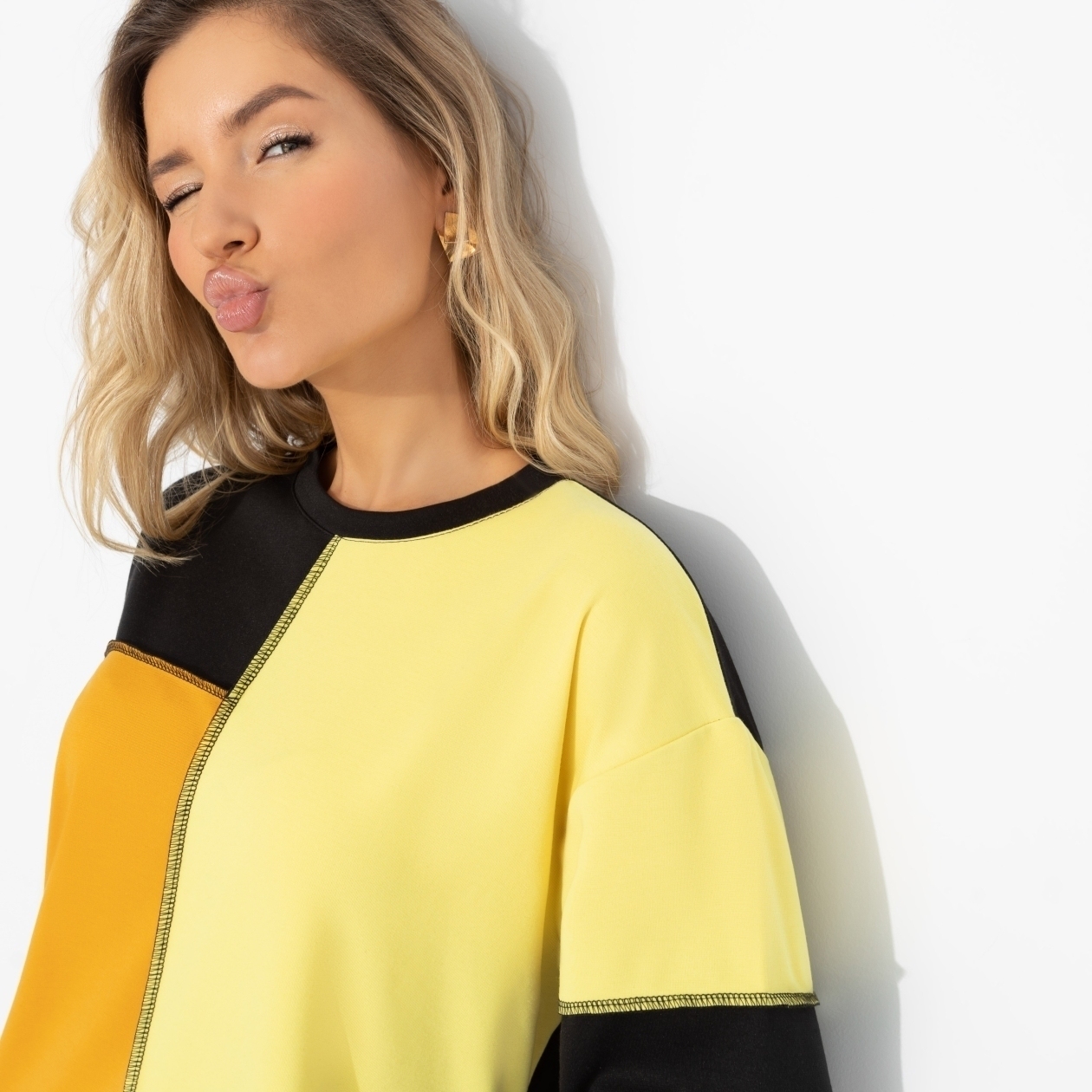 СТ. ЦЕНА 1350 руб//Лонгслив со швами наружу, Идеальная гармония (оранжевая)