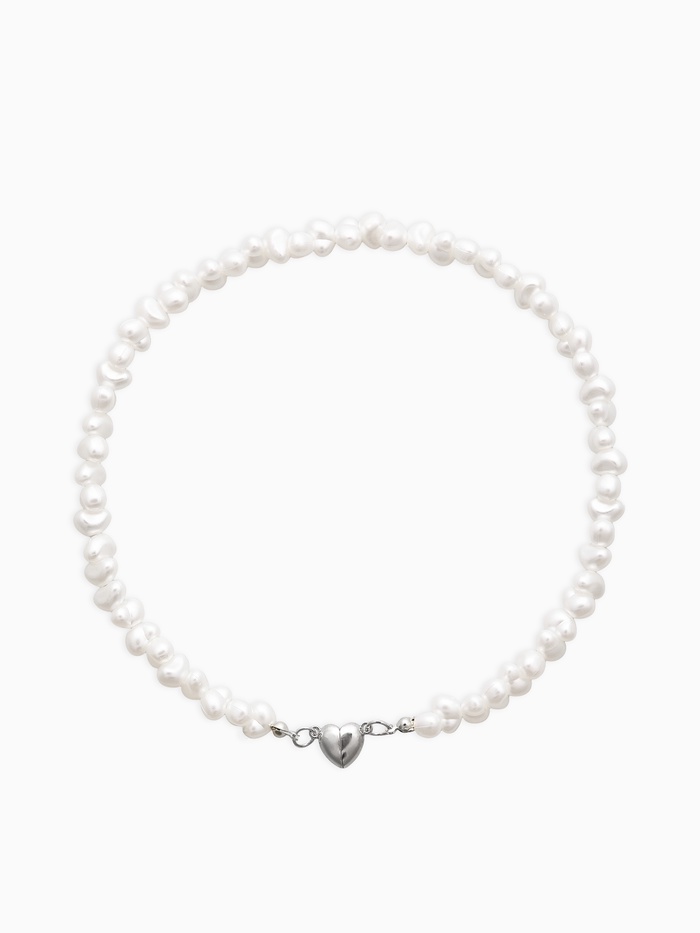 Колье жемчужное «Сердце» 35 см, белое в серебре