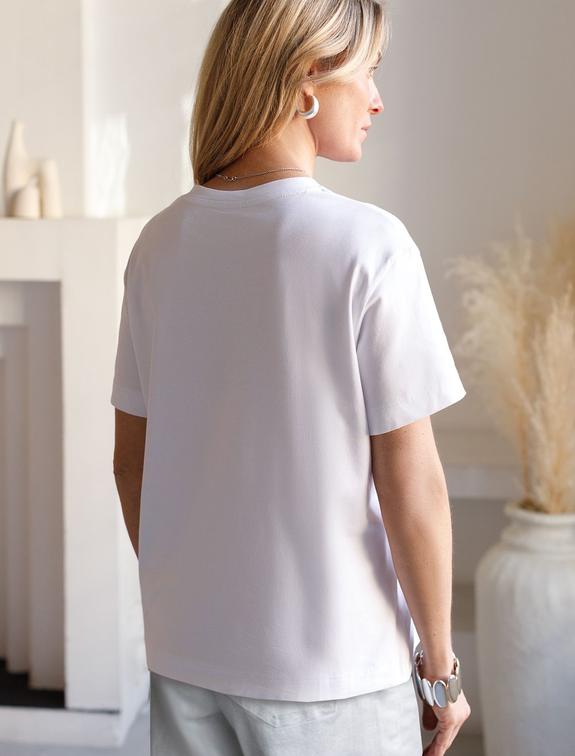 Нарядная футболка с принтом фольгой из премиального хлопка с эластаном