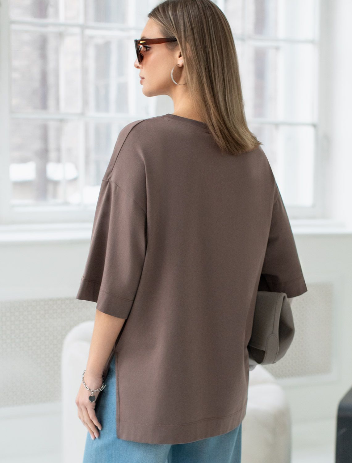 Футболка оверсайз с принтом стразами из премиального хлопка с эластаном