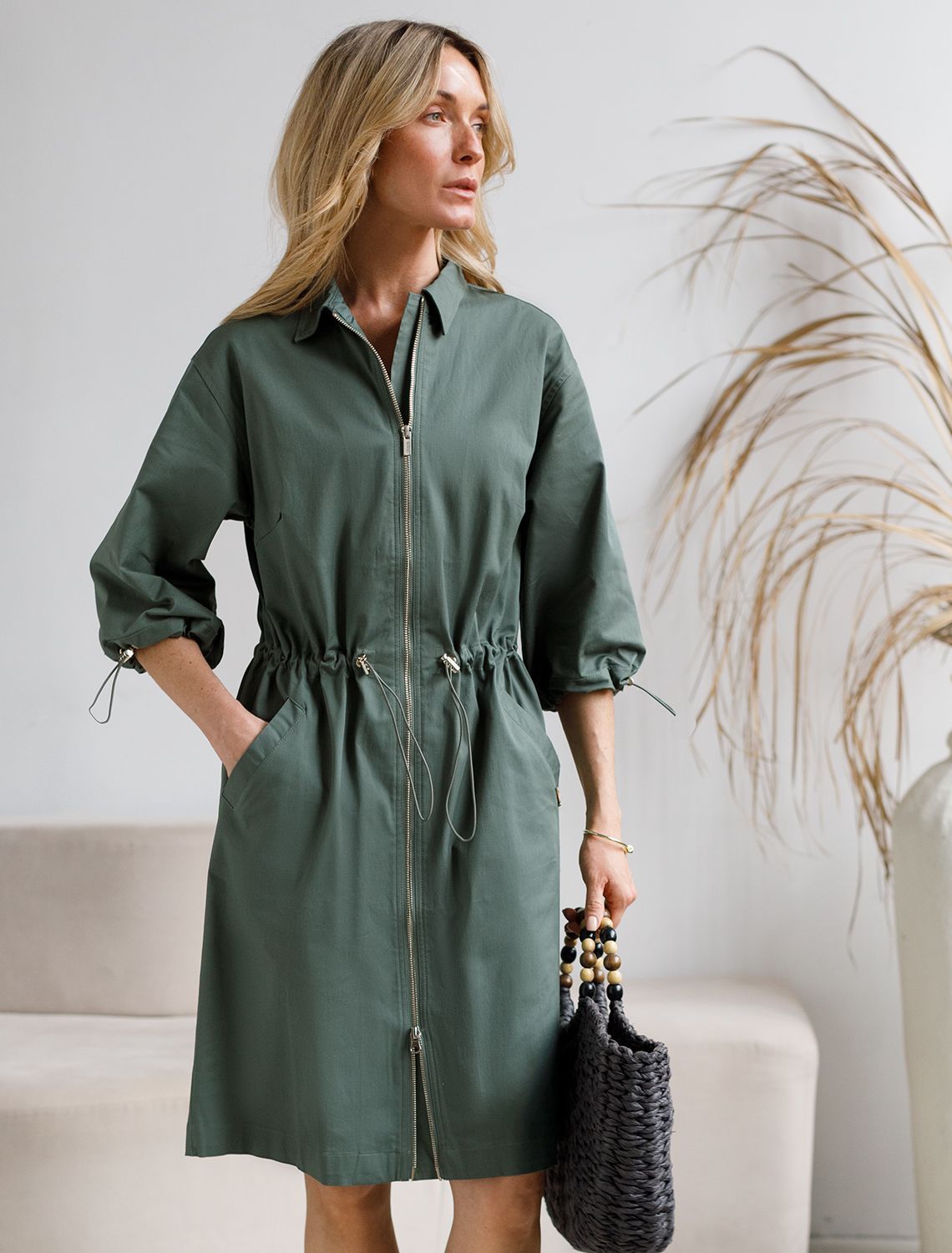 Платье из хлопка на молнии