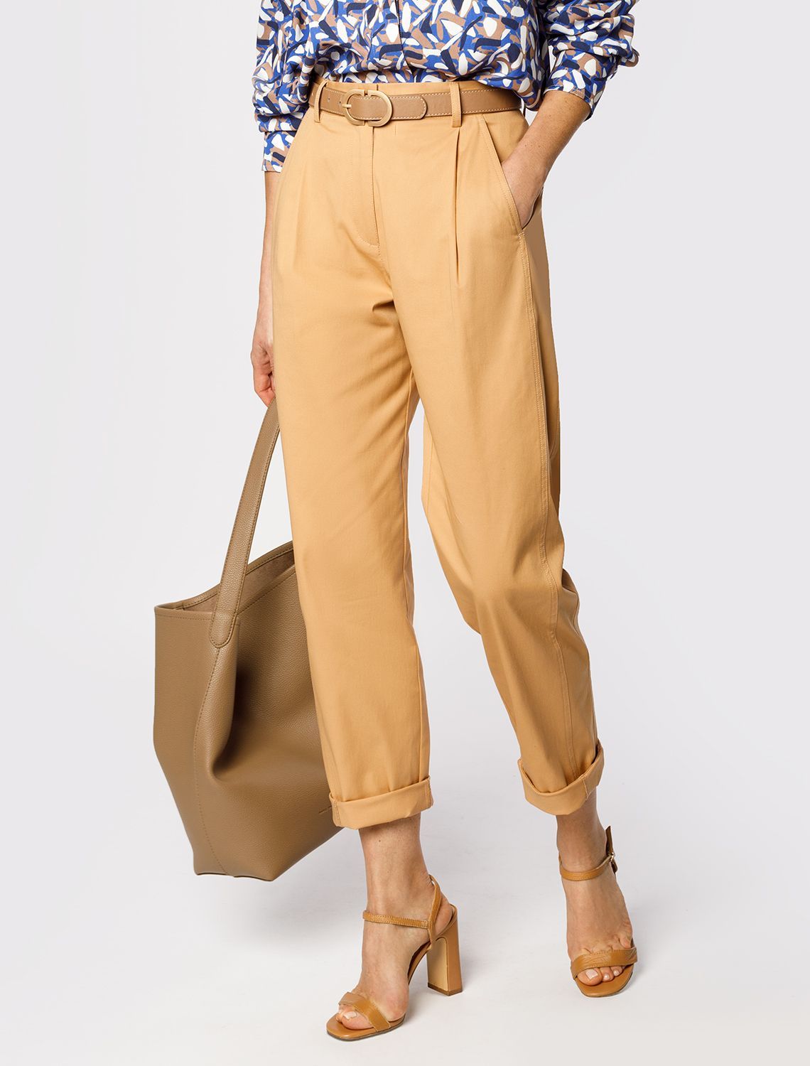 Брюки-бананы из хлопка