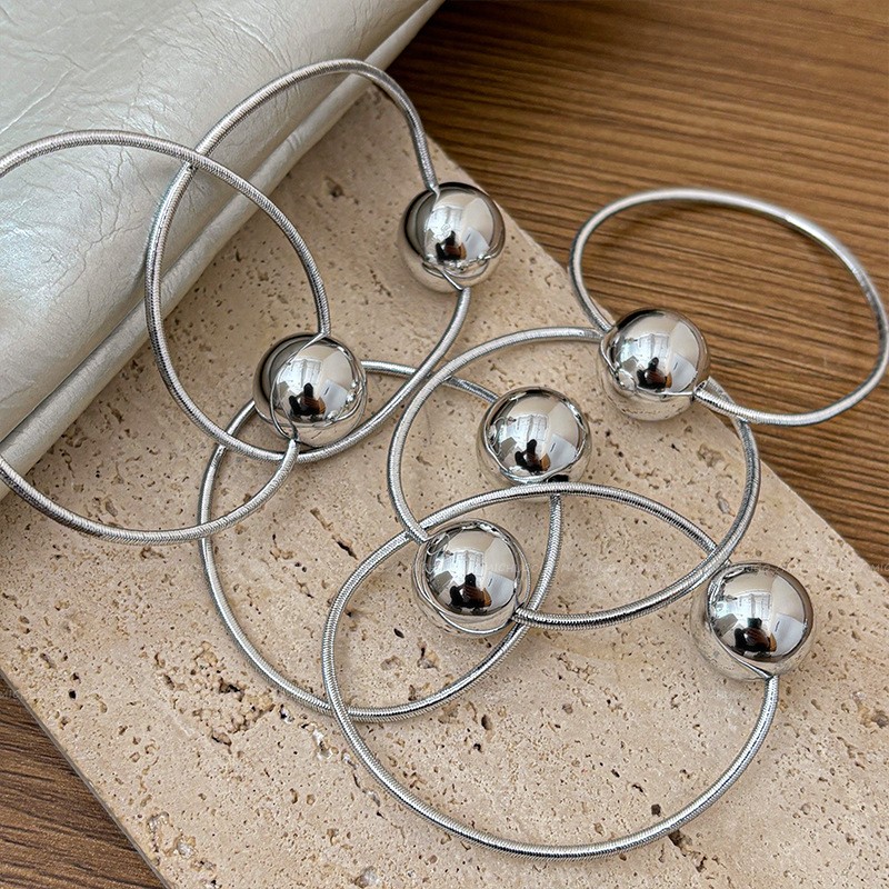 Набор резинок для волос 5 штук с шариком СЕРЕБРО