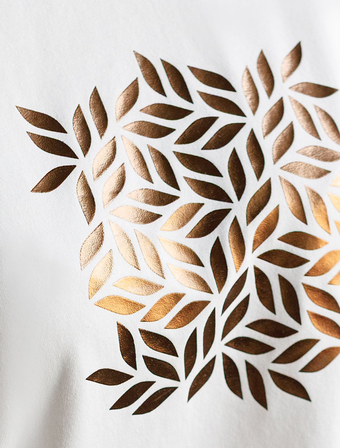 Лонгслив с принтом из премиального хлопка с эластаном