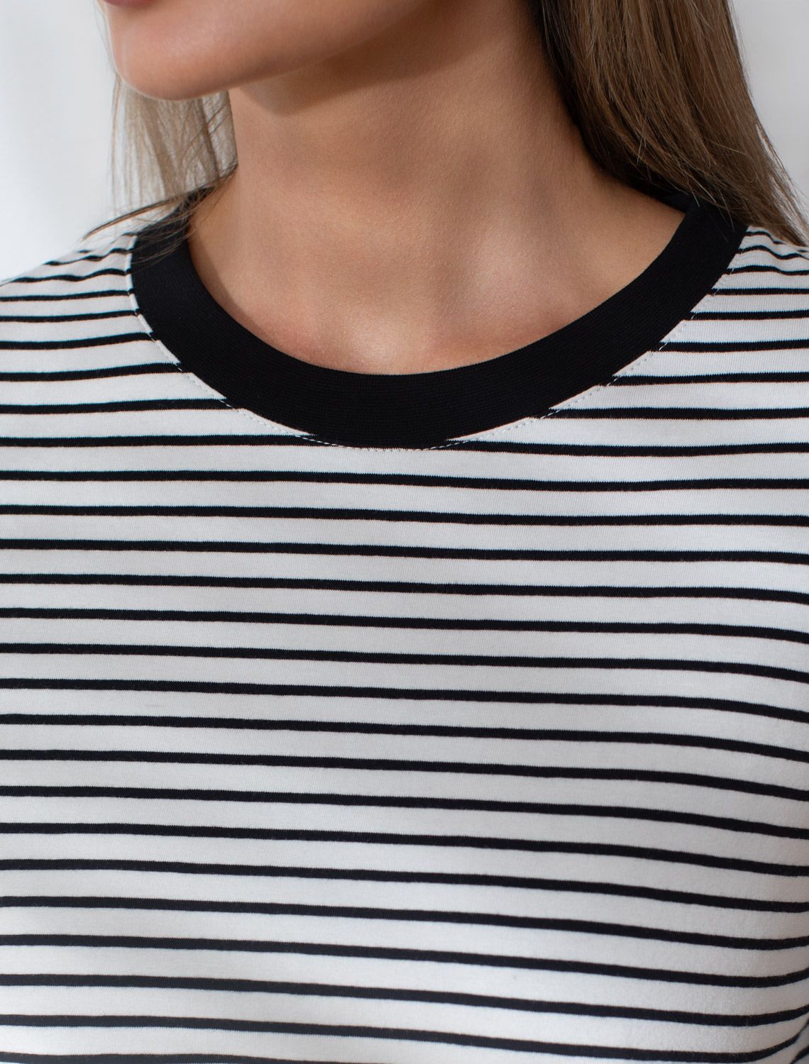 Свободная футболка в полоску из премиального хлопка с эластаном