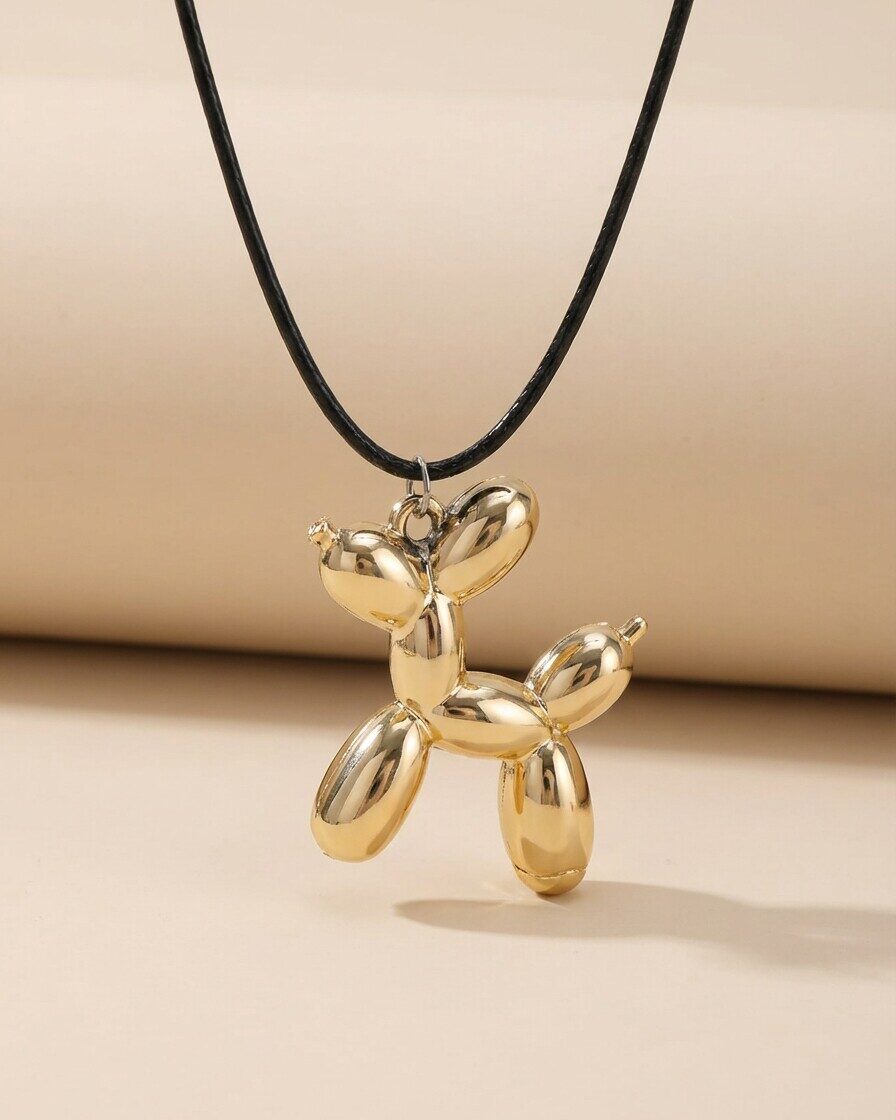 Кулон на шнурке