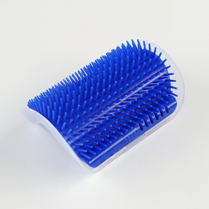 Массажёр - чесалка на угол, размер S, 13.5×9×5 см, с кошачьей мятой, синий