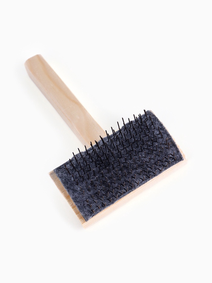 Щетка - пуходёрка ZOONIK «Кавказец», 100×55 мм, полукруглая, дерево