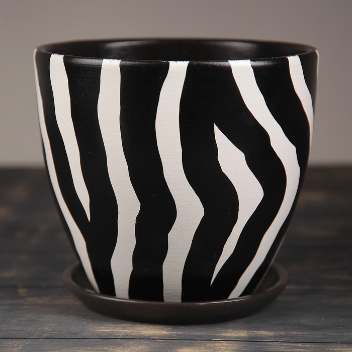 Горшок для цветов «Зебра», 500 мл, d=12 см, h=10 см, керамический, с поддоном, чёрный, белый