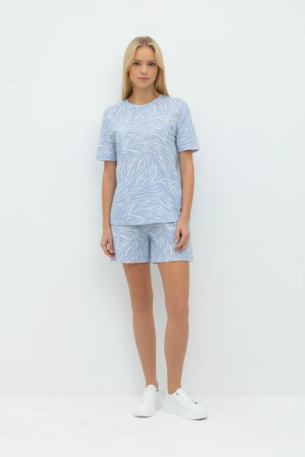 VERY NEAT Шорты ЕВТ 4111 голубой, пробуждение