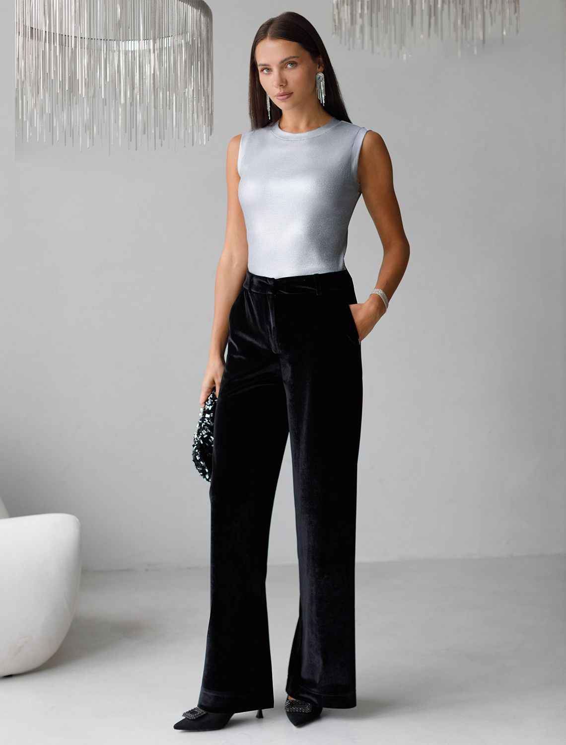 Ст.цена 1390р Топ с закрытым декольте из хлопка с эластаном в рубчик с матовым покрытием металлик D43.227 матовое серебро