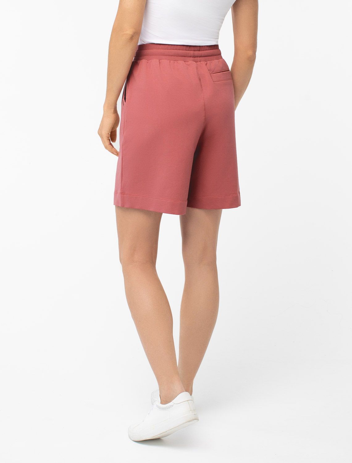 Ст.цена 1790р Шорты из тонкого премиального футера с эластаном D48.008 терракота