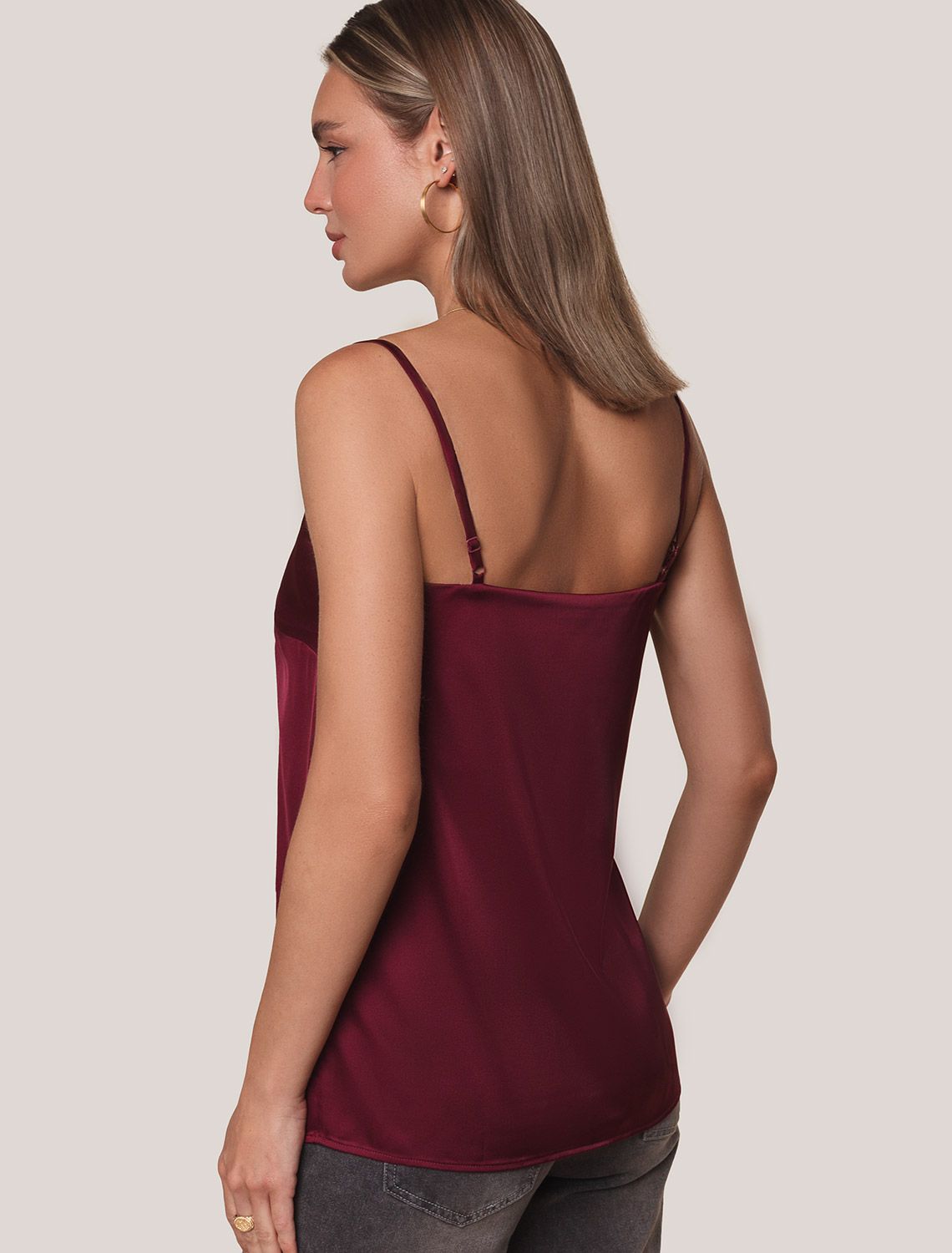 Ст.цена 1640р Топ из сатина D23.064 винный