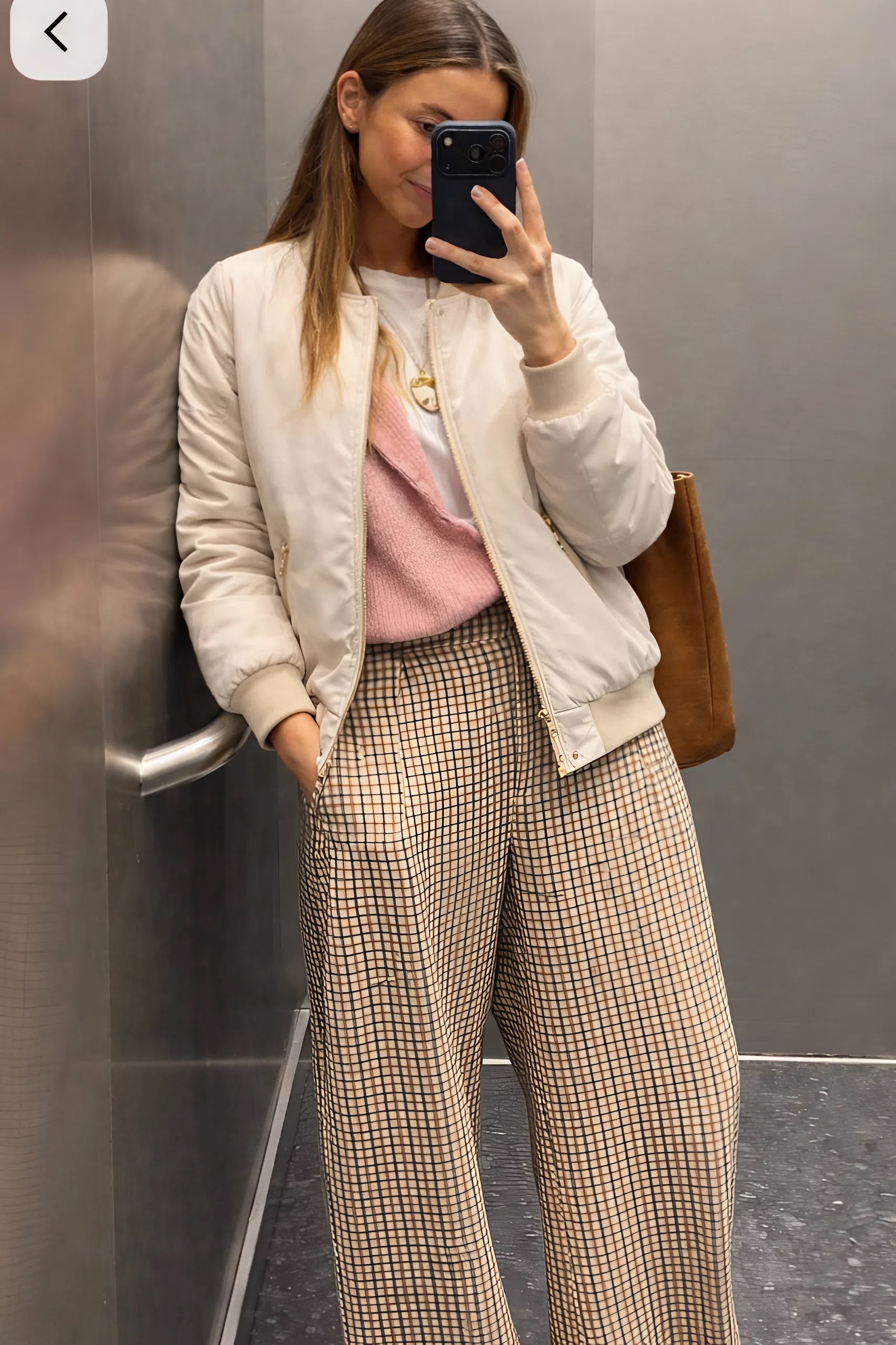 Бомбер женский демисезонный