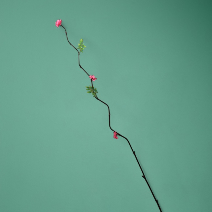 Интерьерный декор из бамбука, цветы пластик, 200 см, красный