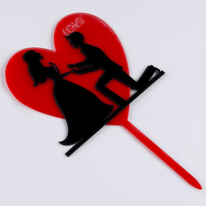 Топпер для торта «Влюблённые»