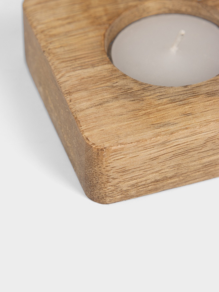 Подсвечник для чайной свечи «Квадрат», 8×8×2.5 см, дерево шишам