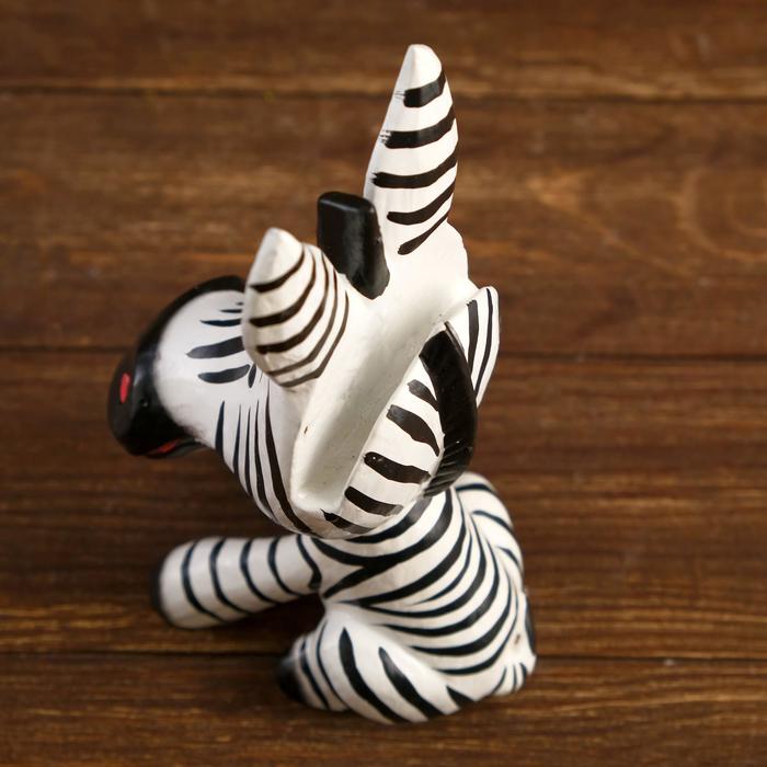 Сувенир «Маленькая зебра», подставка под очки, 20×14×7 см, дерево