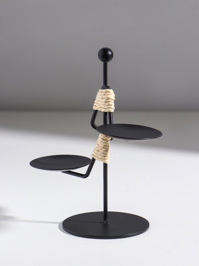 Подсвечник на 2 свечи «Абориген жонглёр», металл, d=6 см, 16×8×16 см