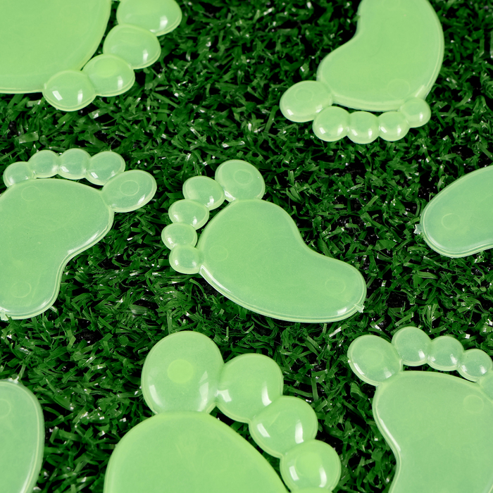 Набор интерьерного светящегося декора на стену TAKE IT EASY «Следы ножек», 63 шт.