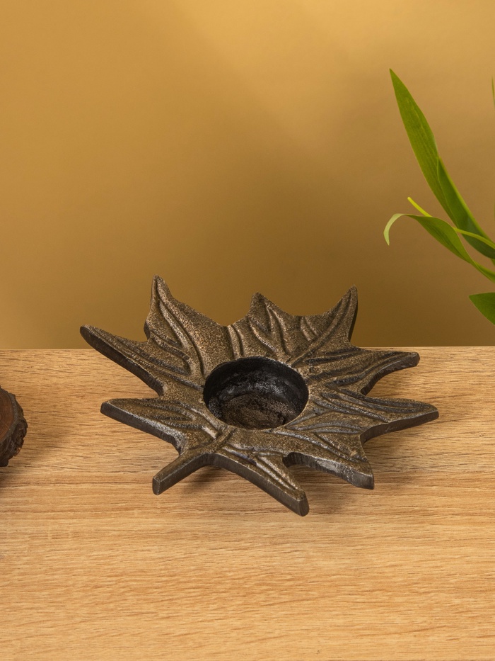 Подсвечник для чайной свечи «Кленовый лист», 14×14×2 см, алюминий