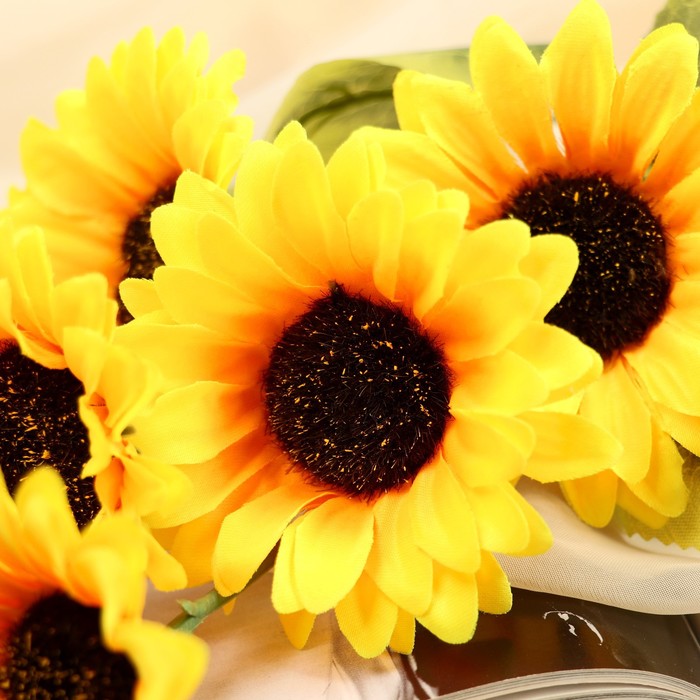 Цветы искусственные «Пять подсолнухов», 9×53 см