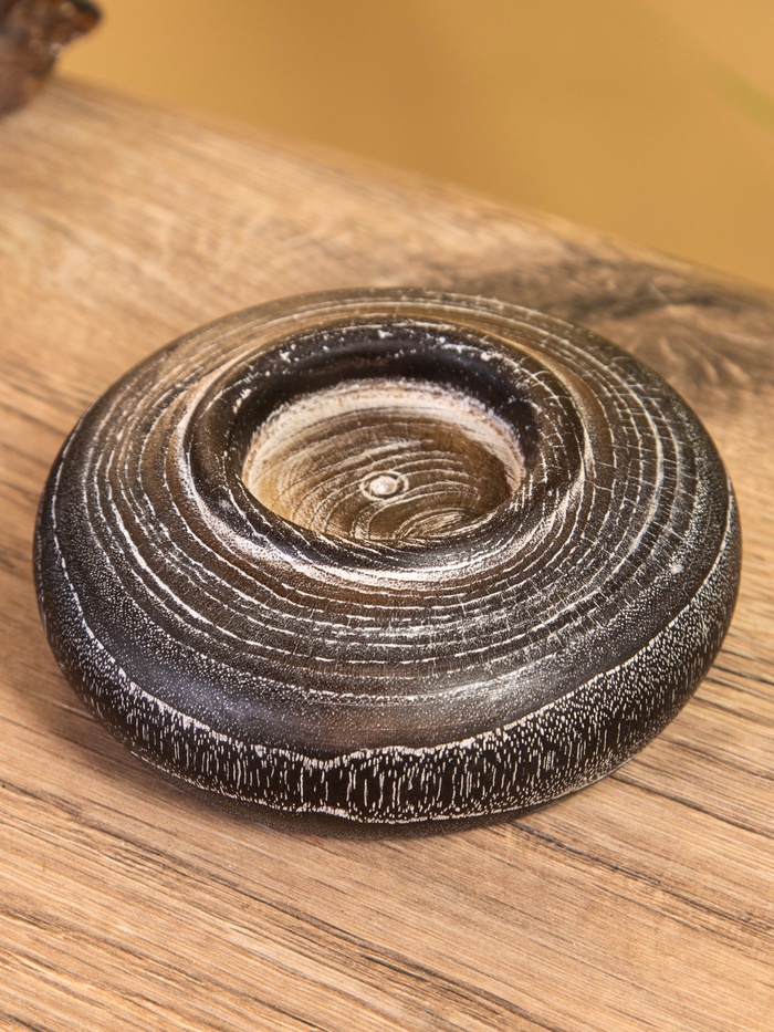 Подсвечник из дерева джати, d=3 см, 10×10×4 см, тёмно-коричневый