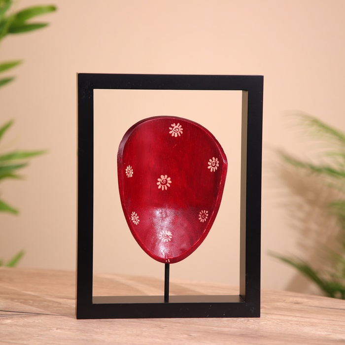 Сувенир «Маска в рамке» батик, дерево 22×5×29 см