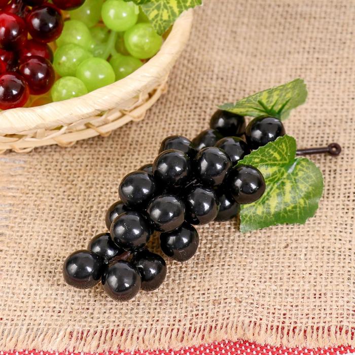 Муляж «Виноград», глянец, h=12 см, 22 ягоды, МИКС