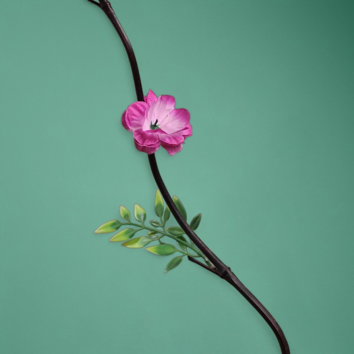 Интерьерный декор из бамбука, цветы пластик, 200 см, фиолетовый