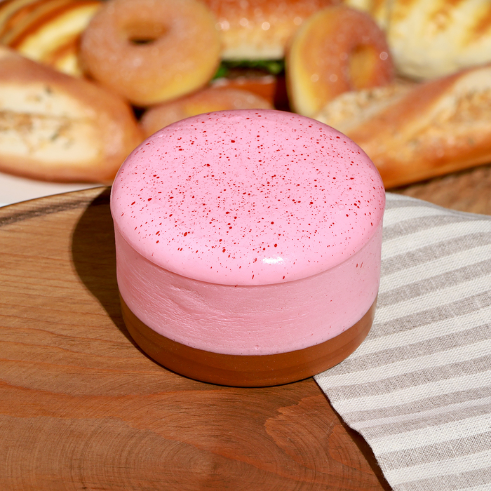 Муляж «Хлопковый чизкейк», клубничный, 10×10×6 см