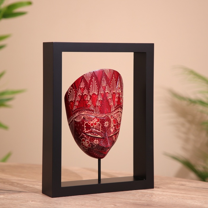 Сувенир «Маска в рамке» батик, дерево 22×5×29 см