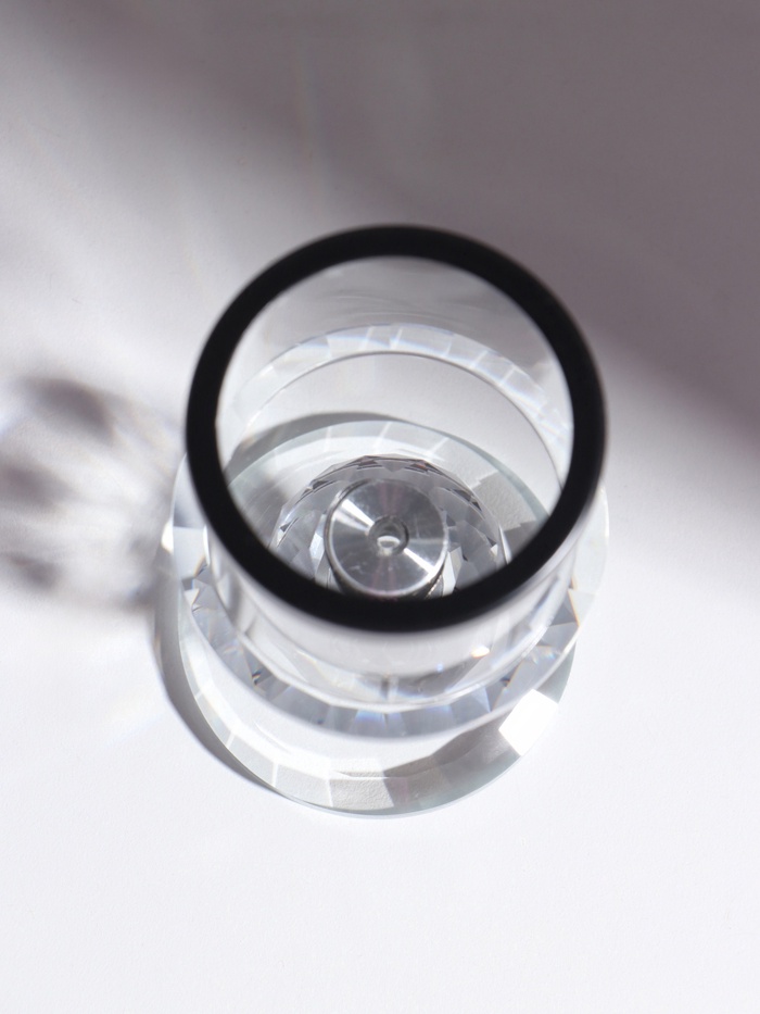 Стеклянный подсвечник на 1 свечу «Кристалл шар», чёрные вставки, 14×7×7 см