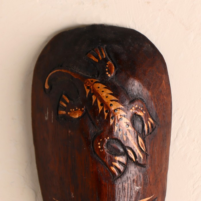 Маска «Геккон», 20×9×3.5 см, дерево