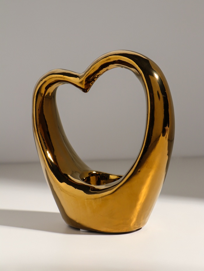 Подсвечник на 1 свечу «Сердце», d=4 см, золото, 14.5×6×17 см