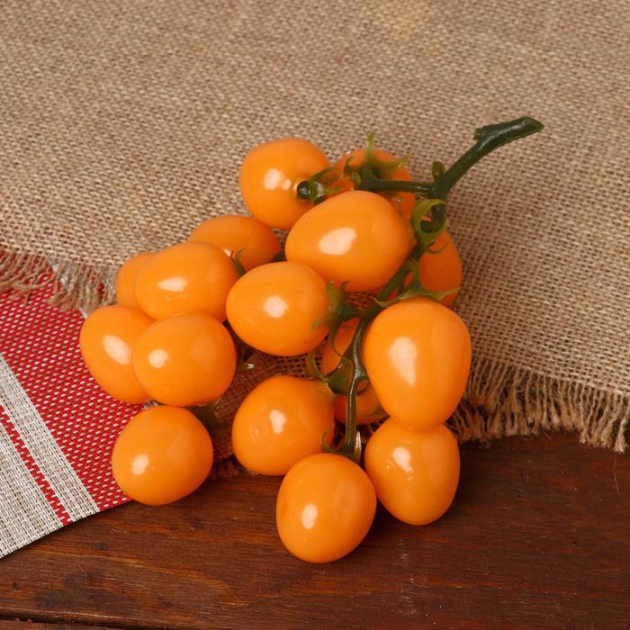 Муляж «Помидоры на ветке», 3.5×16.5 см, на ветке 16 шт., МИКС