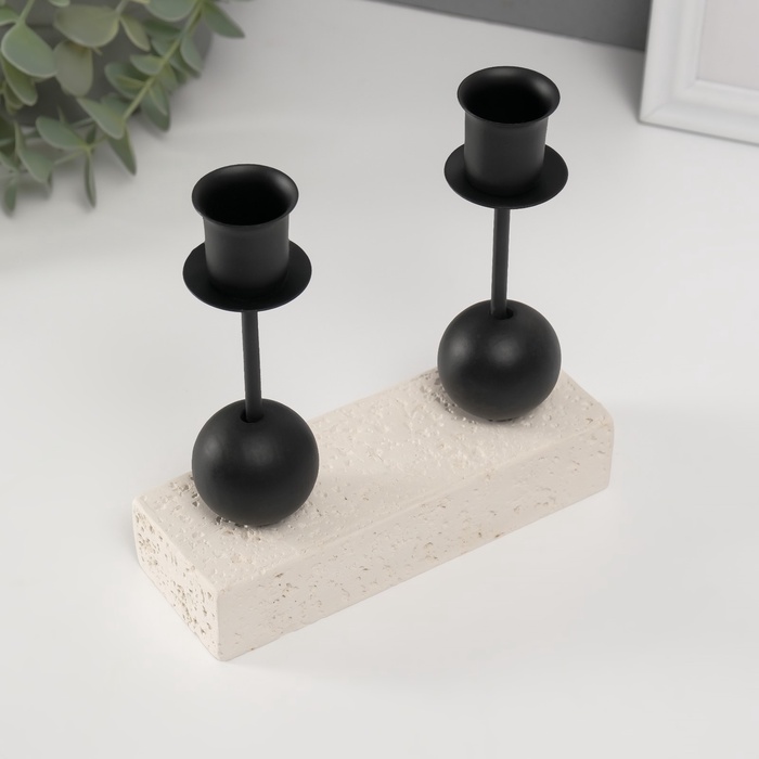 Подсвечник на 2 свечи «Два шарика», гипс, металл, d=2.5 см, 5.4×15×15 см