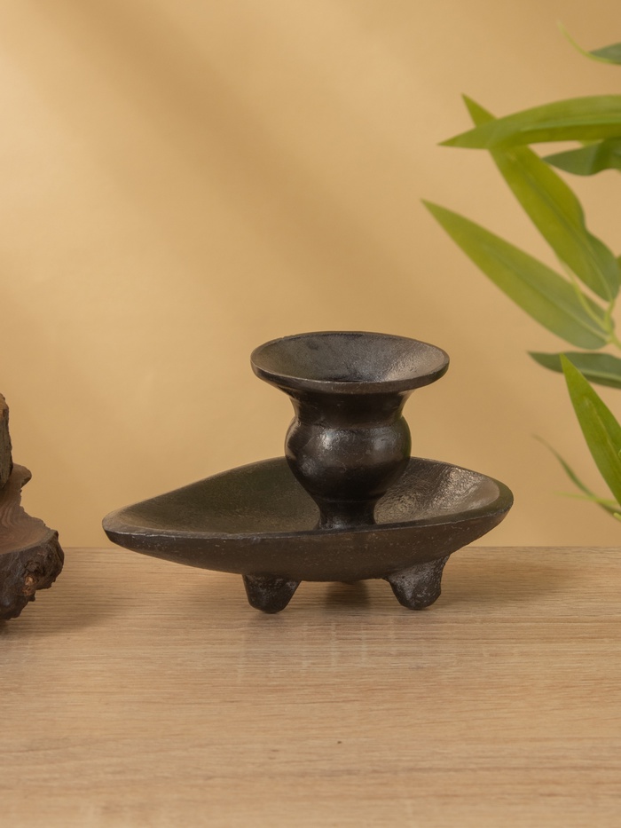 Подсвечник «Средневековье», 12×9×7.5 см, алюминий