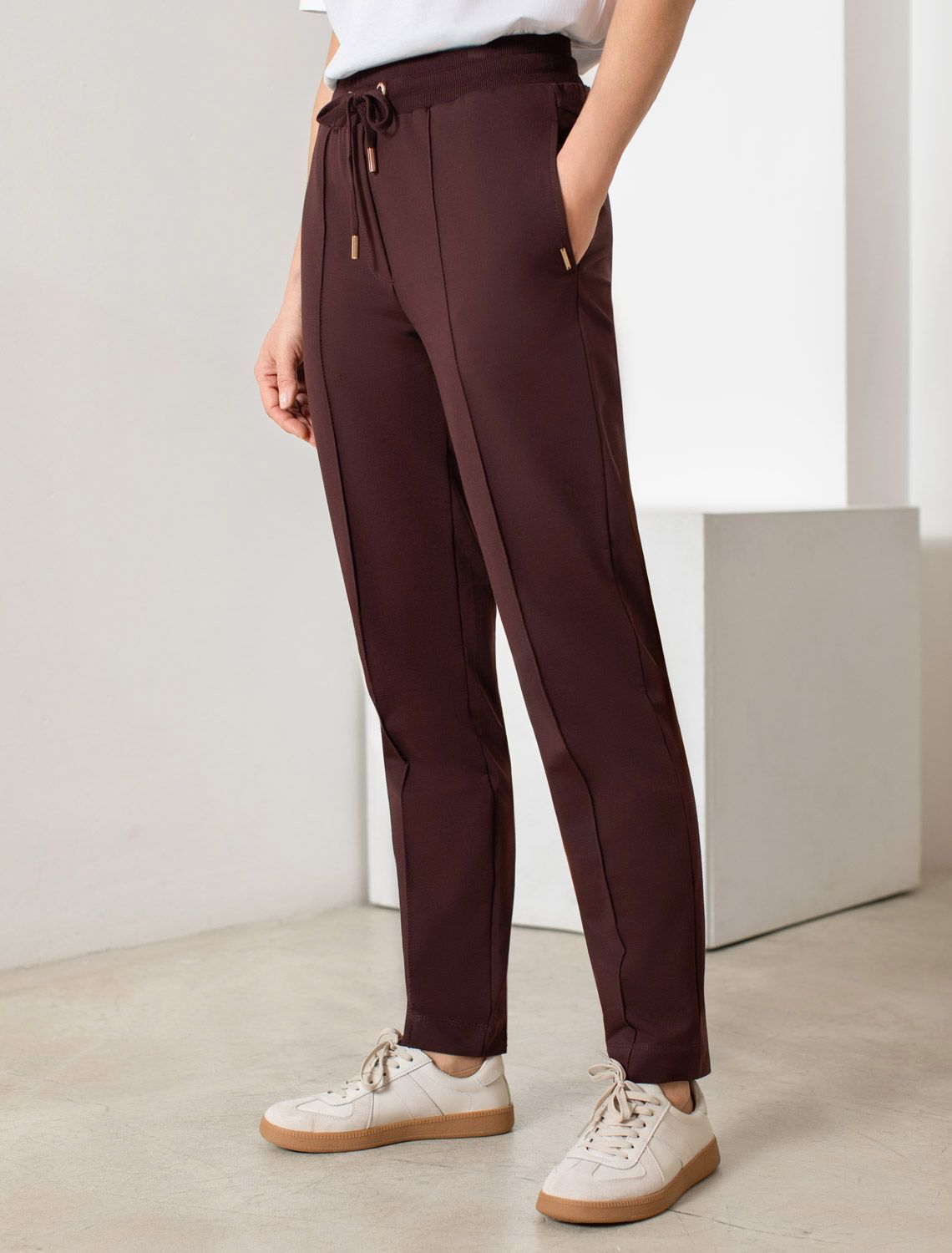 Трикотажные брюки на резинке из футера двухнитки эластичные