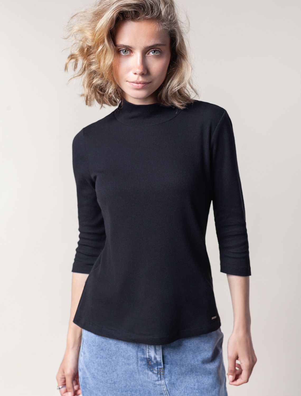 АКЦИЯ! 595руб. Было:1190руб. Водолазка из тонкого премиального трикотажа в рубчик