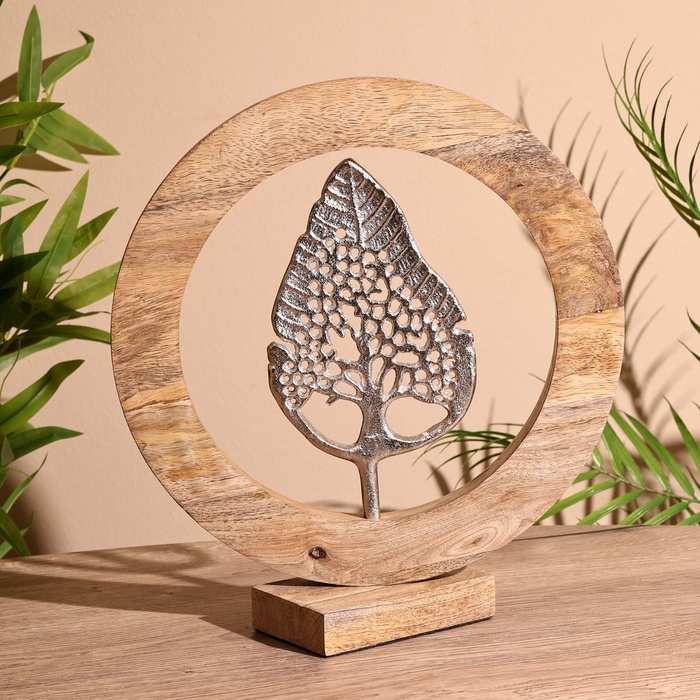 Сувенир интерьерный в деревянном кольце «Лист», 30×8×33 см