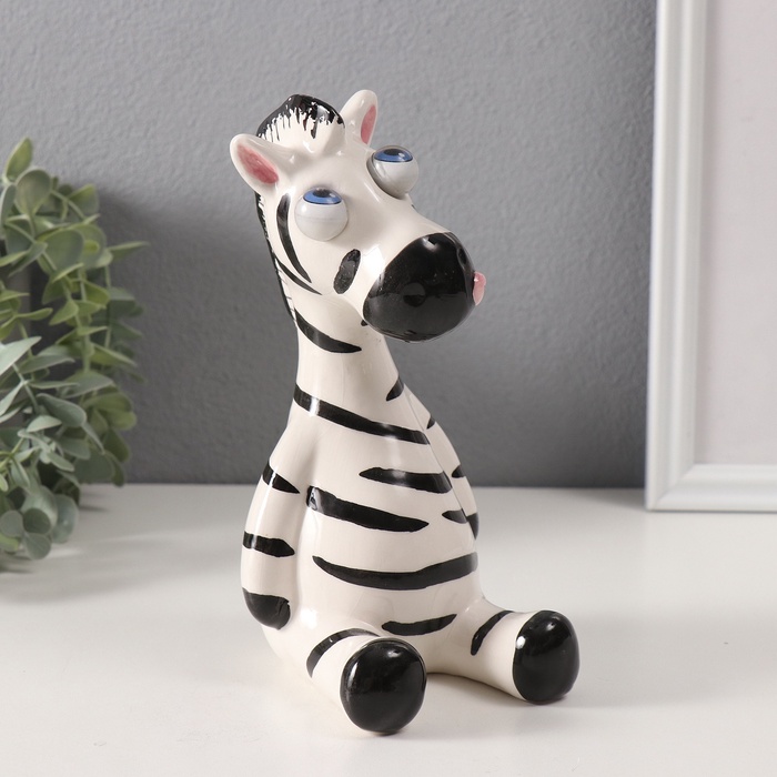 Копилка для денег «Зебра-пучеглазка», керамика, 8.8×10.7×18.8 см