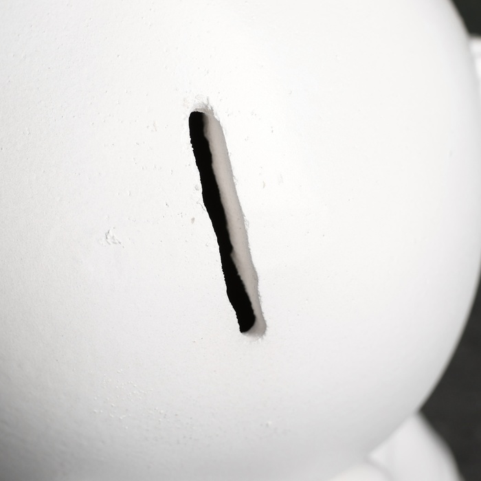 Копилка для денег «Космонавт», гипс, белый, 18 см