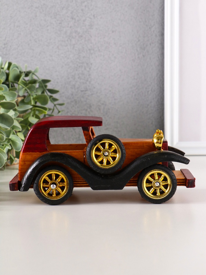 Фигурка дерево «Автомобиль с круглыми фарами», 9×8×20 см, МИКС